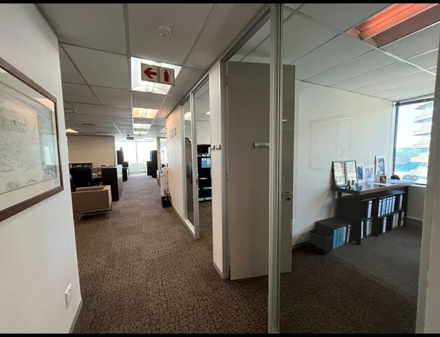 542M² OFFICE TO LET IN CAPE TOWN CITY CENTRE